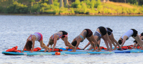 Stand Up Paddle Yoga SUP